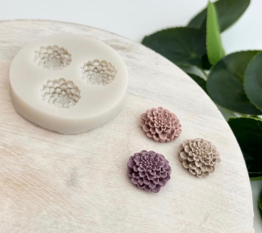 BI-F11 3 MINI FLOWERS MOLD BI-F11 - Image 1