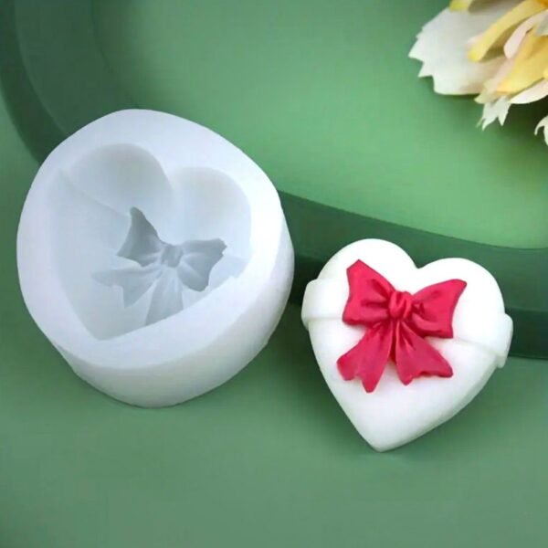 HEART SHAPE MOLD BI-FO9